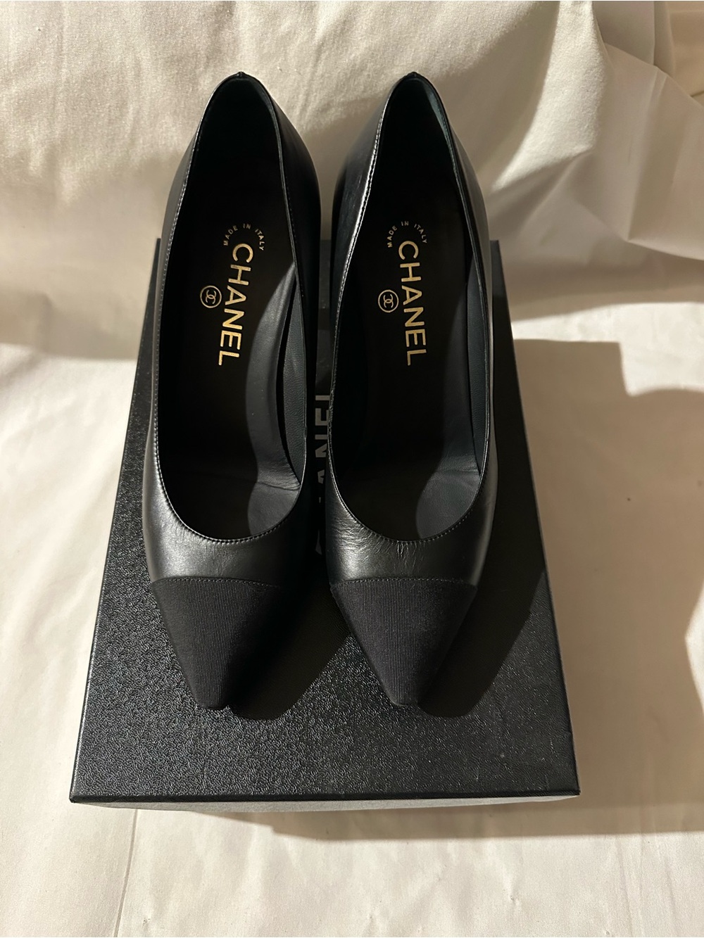 Authentic CHANEL Black Leather Pointed Toe Heels Size 37.5